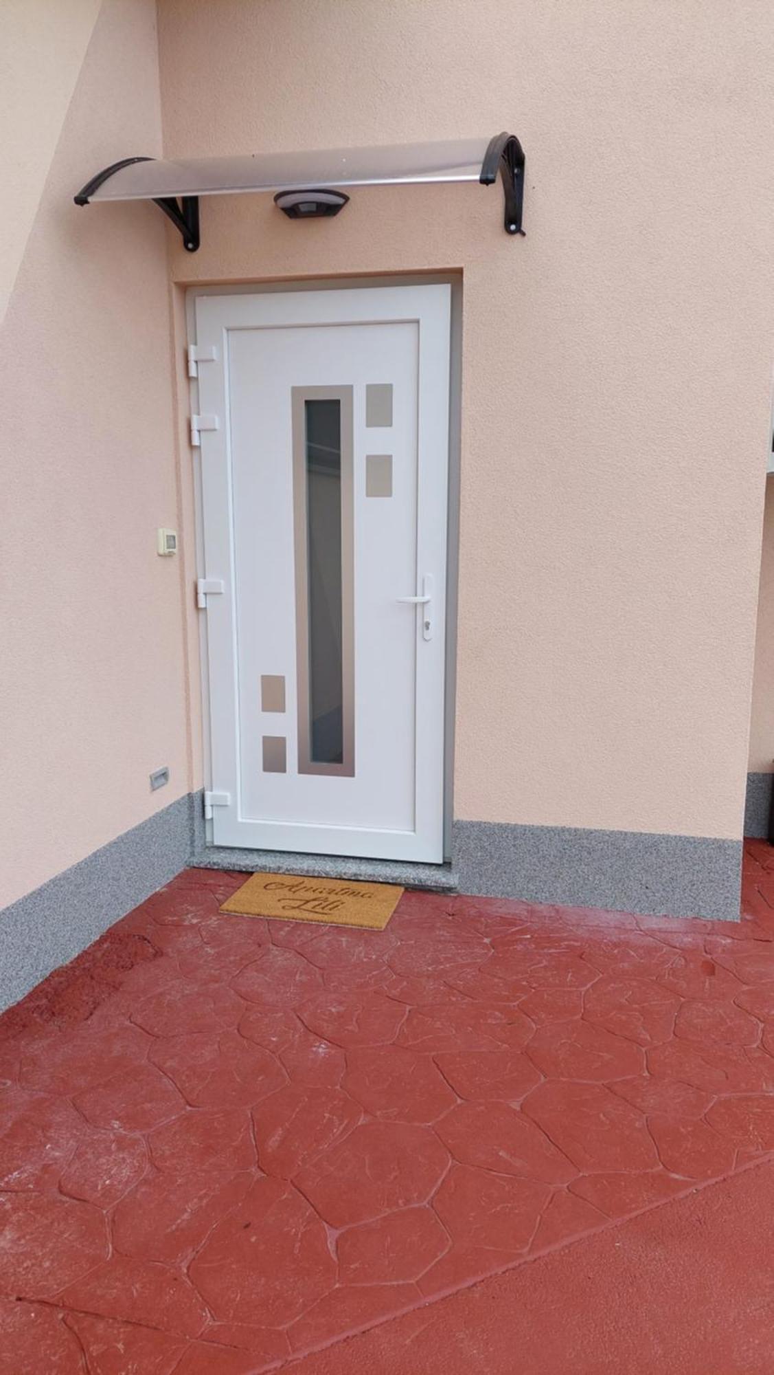 Apartma Lili Izola Exterior foto